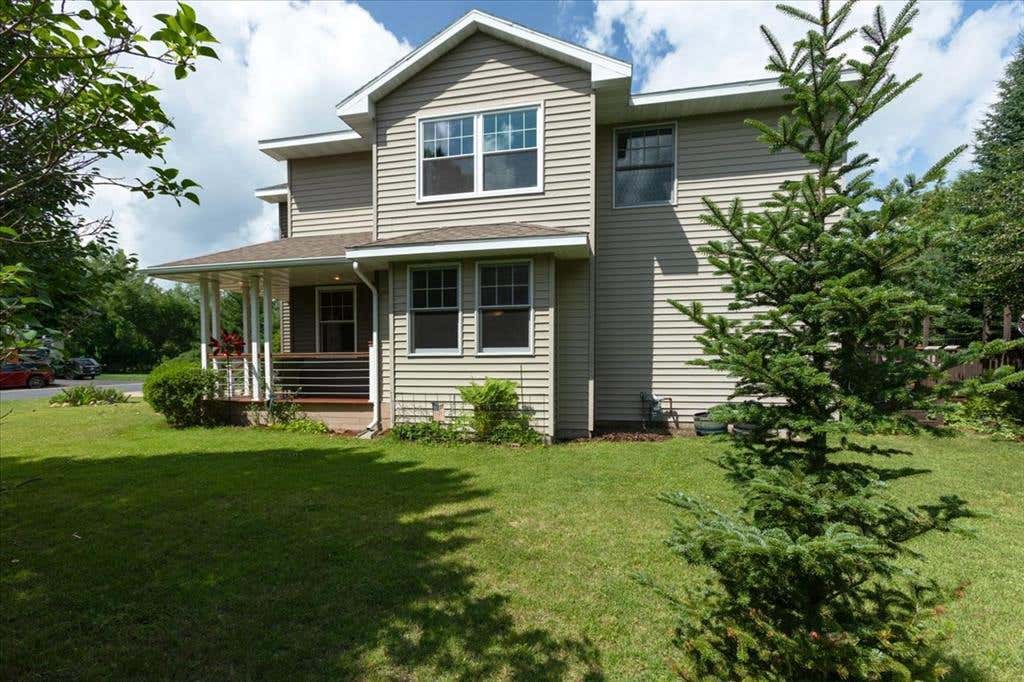 Photo of 1015 Prairie CIRCLE, Menomonie, WI 54751 (MLS # 1603042)