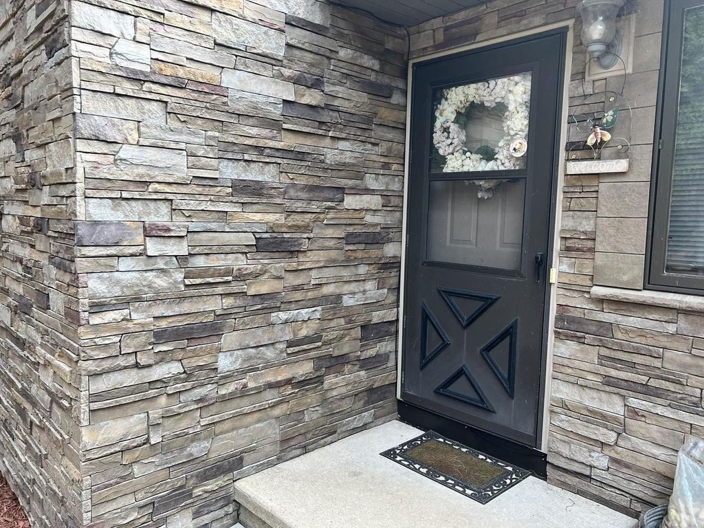 Photo of 1159 Elmhurst LANE, Oshkosh, WI 54904 (MLS # 50328897)