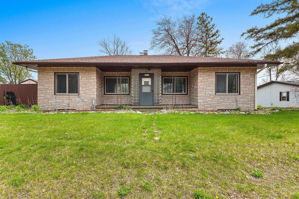 Photo of W6023 Lake DRIVE, Shawano, WI 54166 (MLS # 50324890)