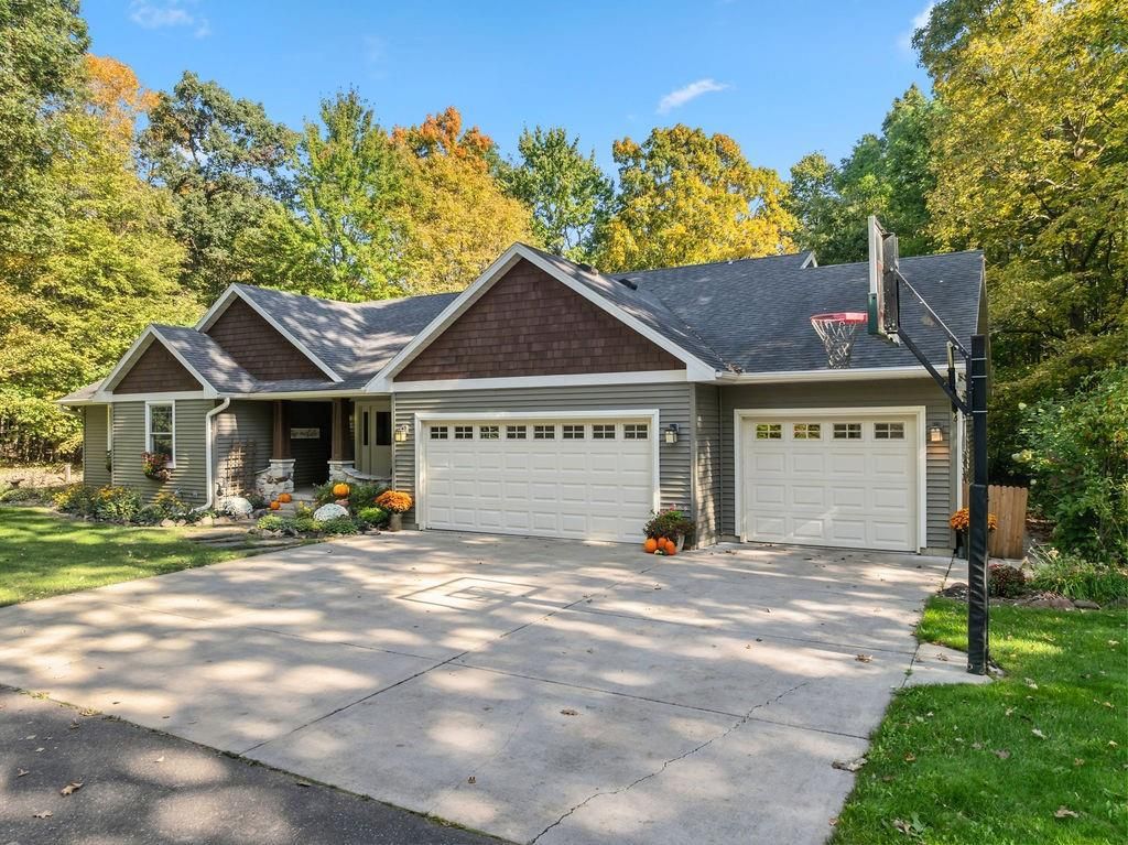 Photo of N2460 Oakdale DRIVE, Fall Creek, WI 54742 (MLS # 1595933)