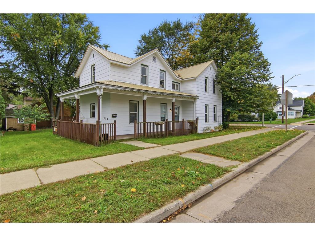 Photo of 465 W Spruce STREET, Chippewa Falls, WI 54729 (MLS # 7149515)
