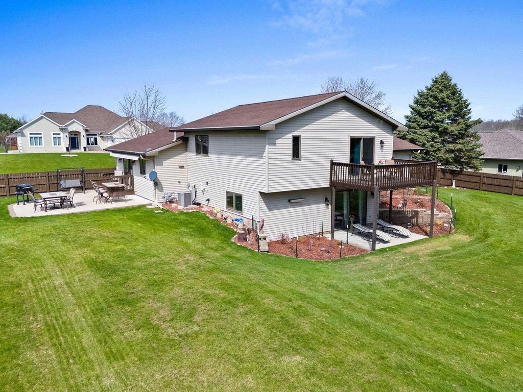 Photo of N6426 Bahr Estates DRIVE, Cecil, WI 54111 (MLS # 50324228)