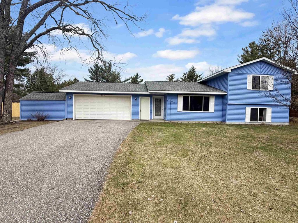 Photo of 6811 Arbor Haven LANE, Wisconsin Rapids, WI 54494 (MLS # 22601420)