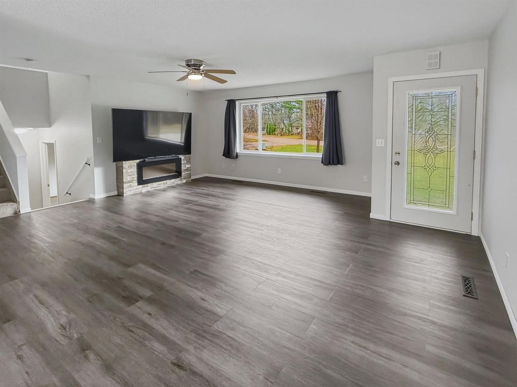 Photo of 6811 Arbor Haven LANE, Wisconsin Rapids, WI 54494 (MLS # 22601420)