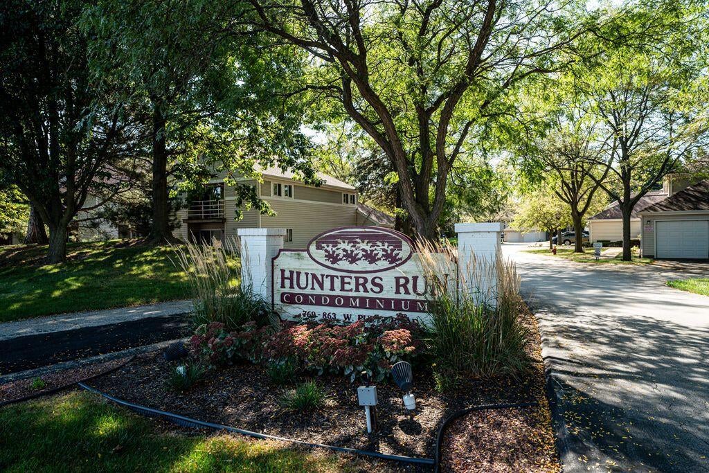 Photo of 849 W Puetz ROAD #42, Oak Creek, WI 53154 (MLS # 1986814)