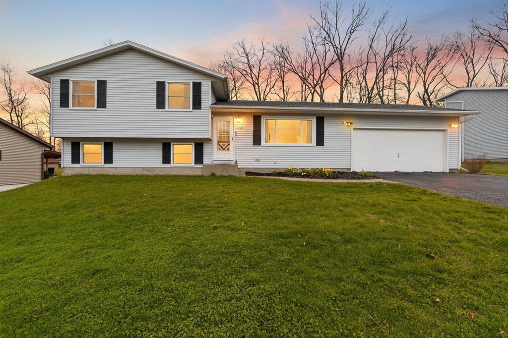 Photo of 310 Ash STREET, Oregon, WI 53575 (MLS # 2020414)