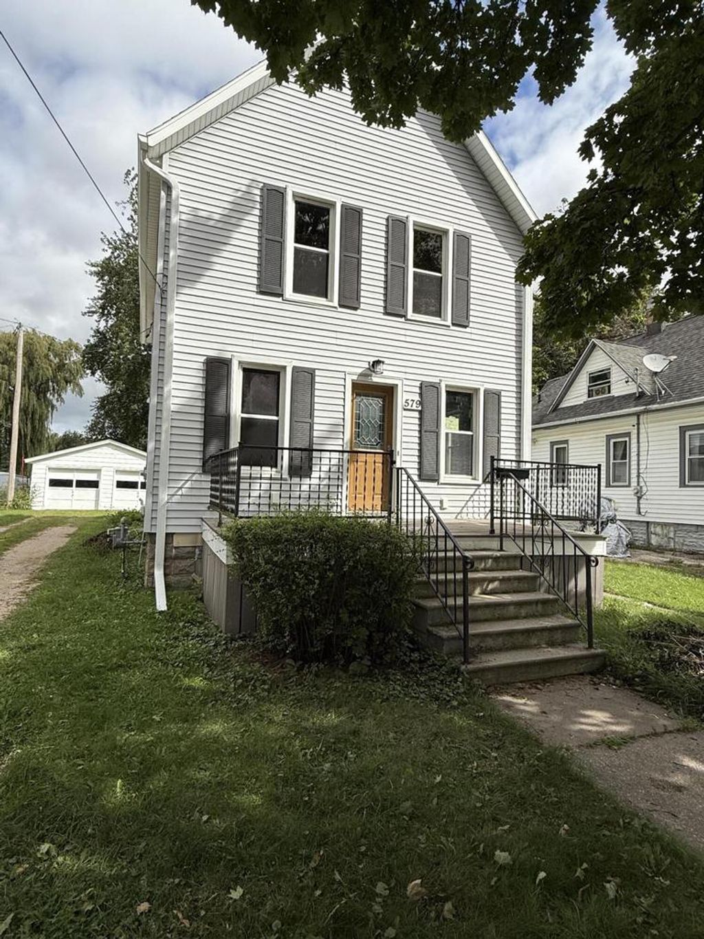 Photo of 579 Forest AVENUE, Fond Du Lac, WI 54935 (MLS # 1949553)