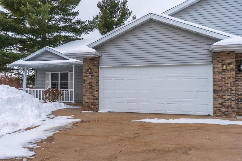Photo of 2800 - 1B Thielman STREET, Merrill, WI 54452 (MLS # 22600766)