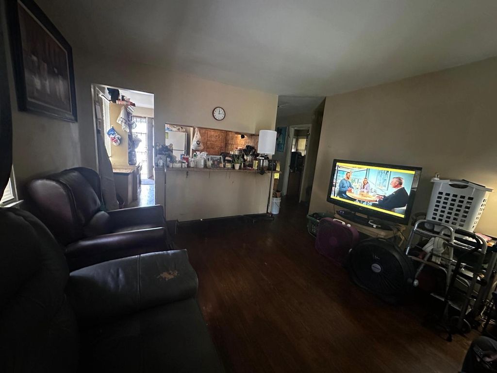 Photo of 5261 N 46th STREET, Milwaukee, WI 53218 (MLS # 1937872)