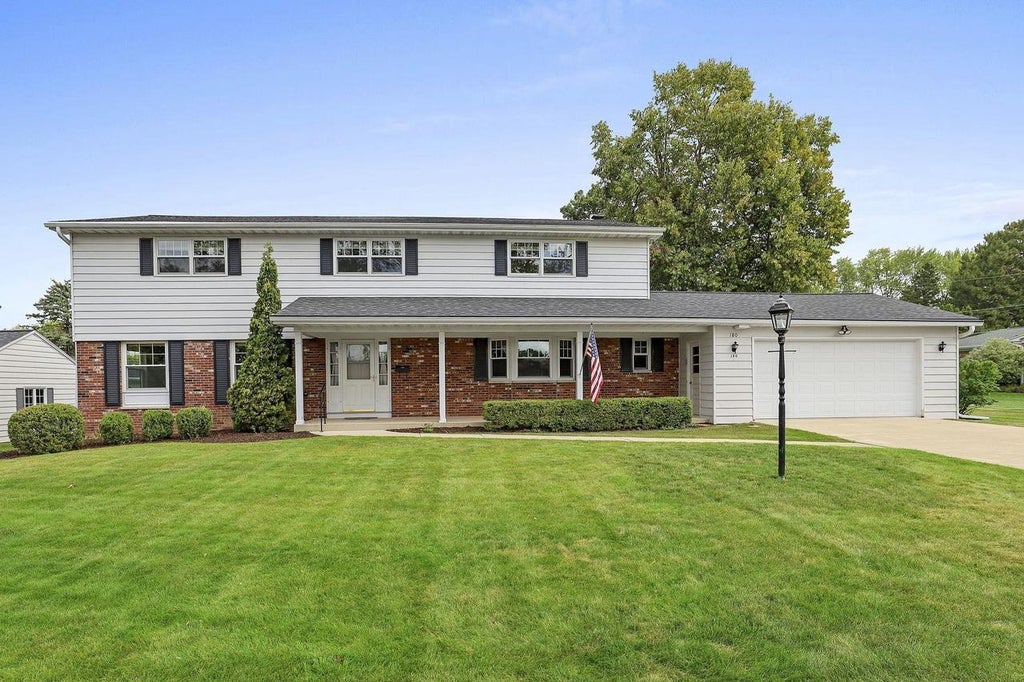 Photo of 180 Rosemont DRIVE, Green Bay, WI 54301 (MLS # 50331901)