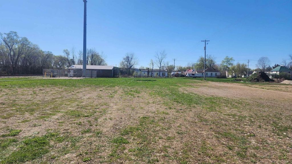 Photo of 314 E Pine STREET, Prairie Du Chien, WI 53581 (MLS # 2021234)