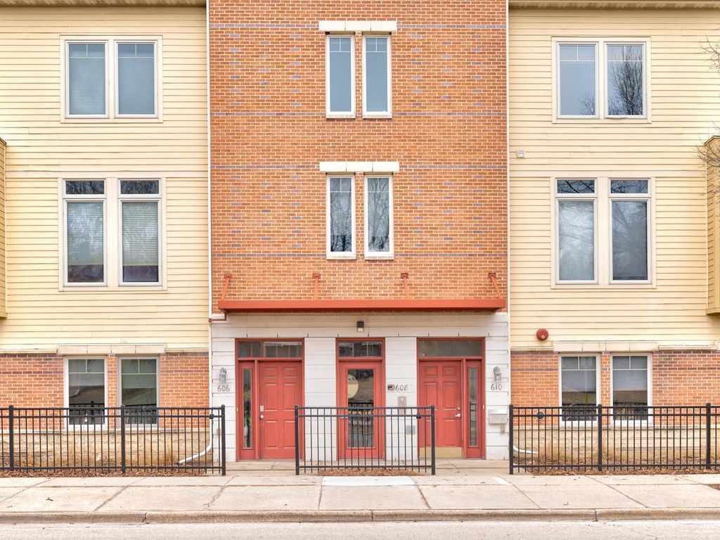 Photo of 608 N Midvale BOULEVARD #302, Madison, WI 53705 (MLS # 2016768)