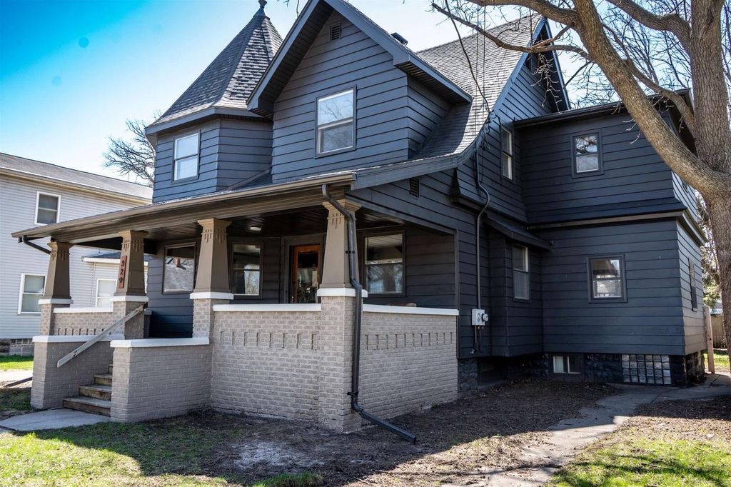 Photo of 329 Taylor STREET, Kaukauna, WI 54130 (MLS # 50324299)