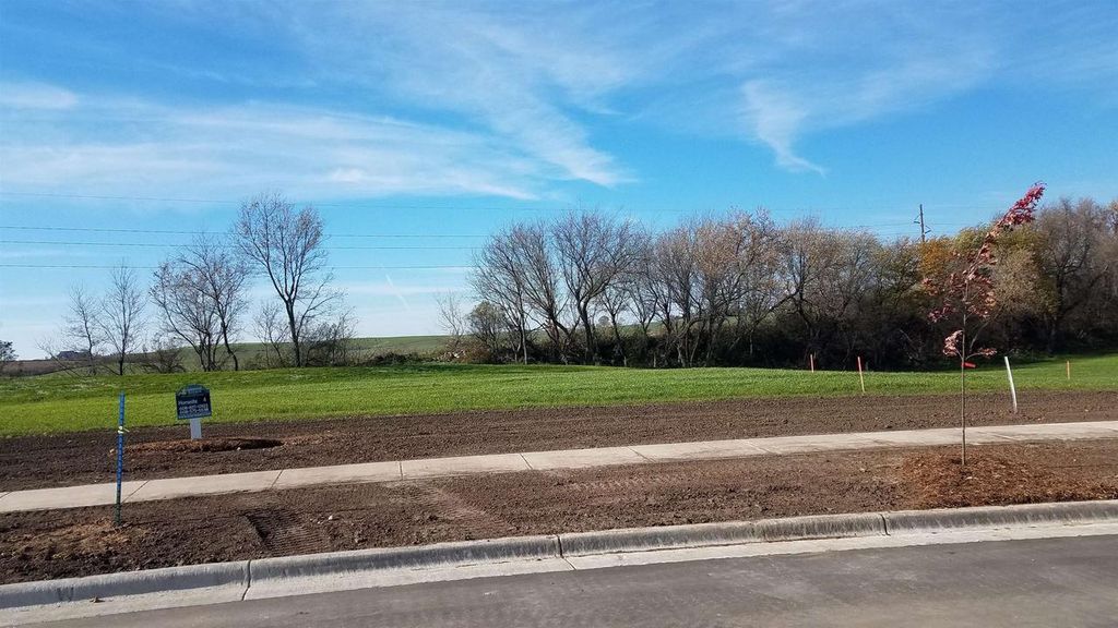 Photo of 814 Capitol DRIVE, Dane, WI 53529 (MLS # 2018484)