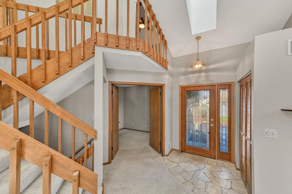 Photo of N81W13567 Golfway DRIVE, Menomonee Falls, WI 53051 (MLS # 1942712)