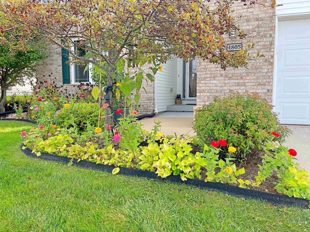 Photo of 3656 S 46th PLACE, Greenfield, WI 53220 (MLS # 1944884)