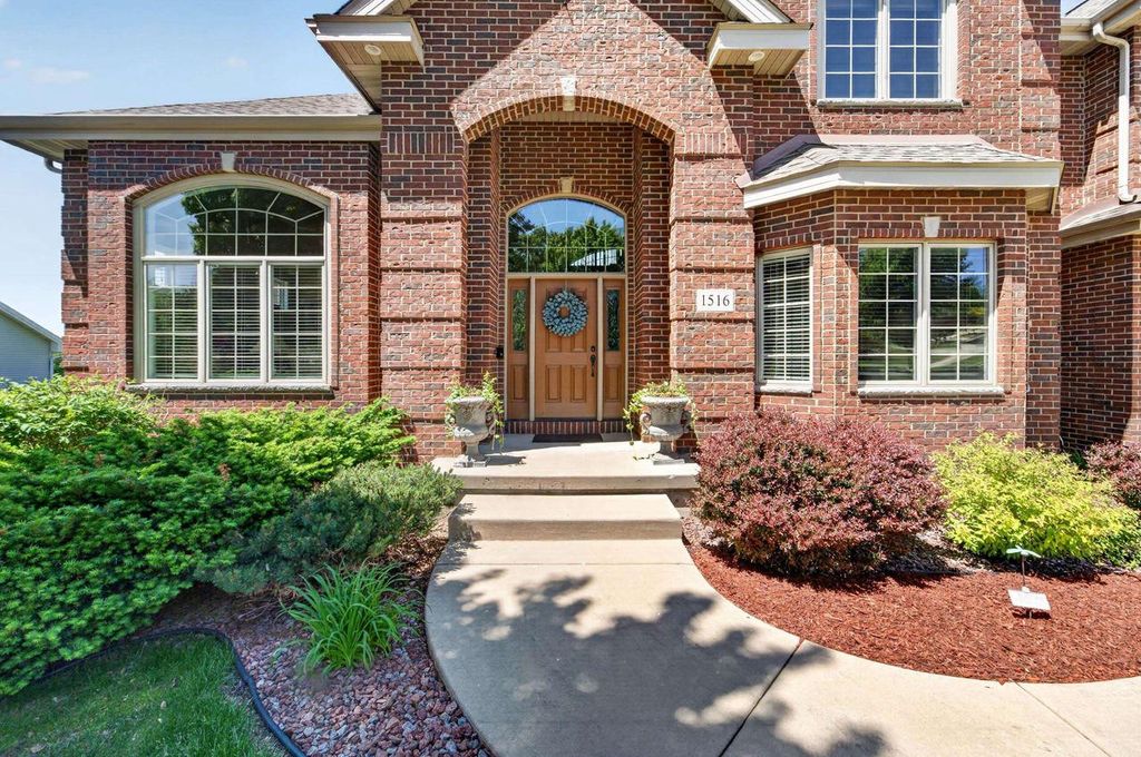 Photo of 1516 Blue Ridge TRAIL, Waunakee, WI 53597 (MLS # 2024461)