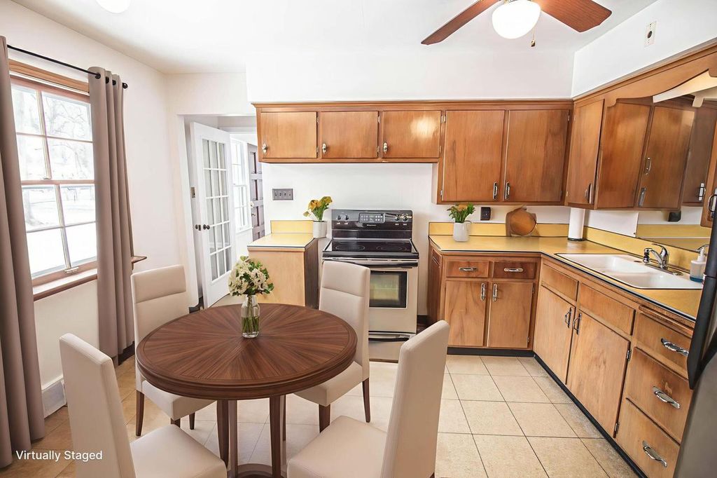 Photo of N89W13809 Bonnie LANE, Menomonee Falls, WI 53051 (MLS # 1946132)