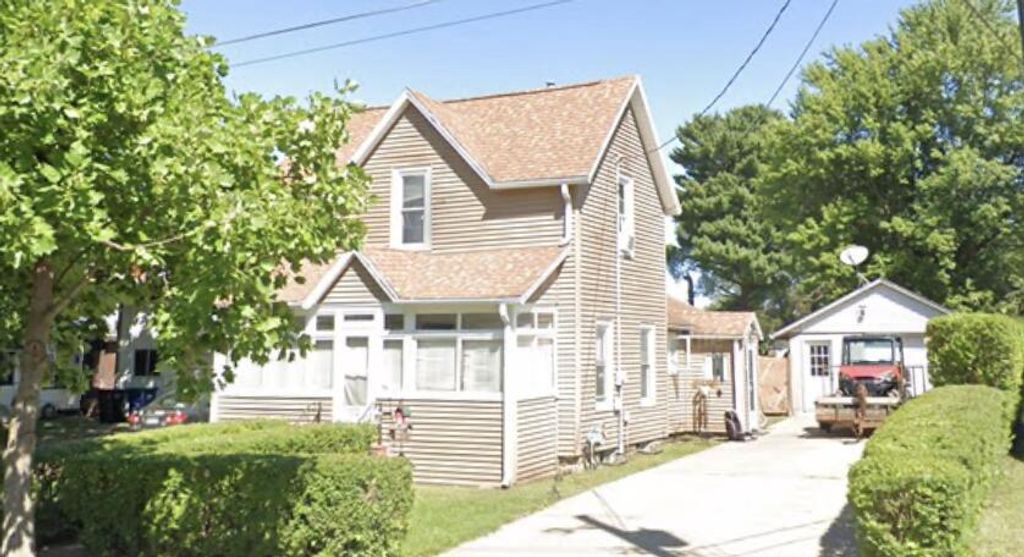 Photo of 312 Central AVENUE, Sparta, WI 54656 (MLS # 1939067)