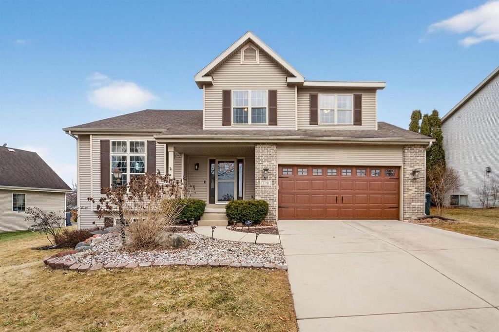 Photo of 730 Highcliff TRAIL, Madison, WI 53718 (MLS # 2019021)