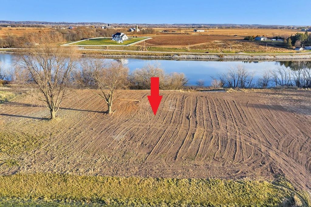 Photo of 4307 Lost Dauphin ROAD, De Pere, WI 54115 (MLS # 50323980)