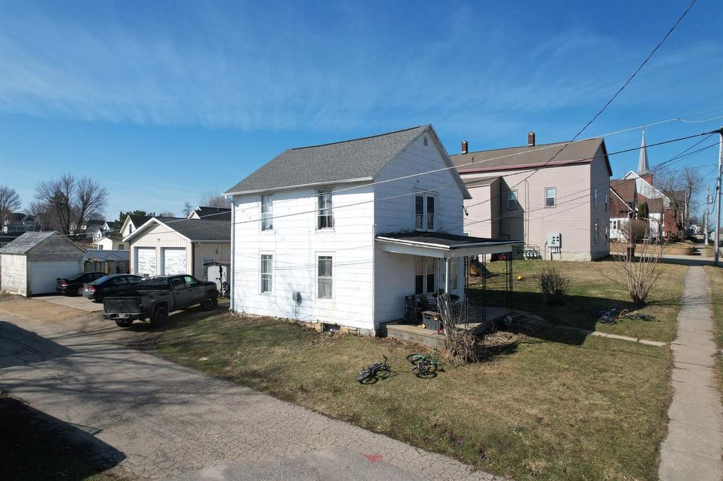 Photo of 321 E Cherry STREET, Lancaster, WI 53813 (MLS # 2019017)