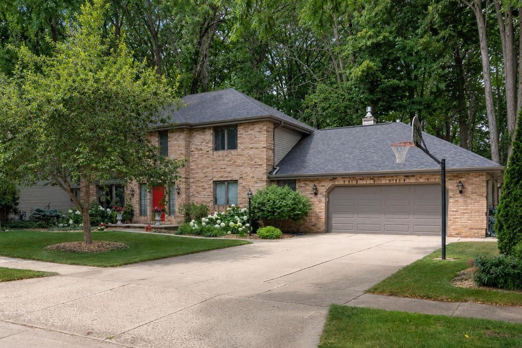 Photo of 1511 S Rebecca LANE, Appleton, WI 54915 (MLS # 50329593)