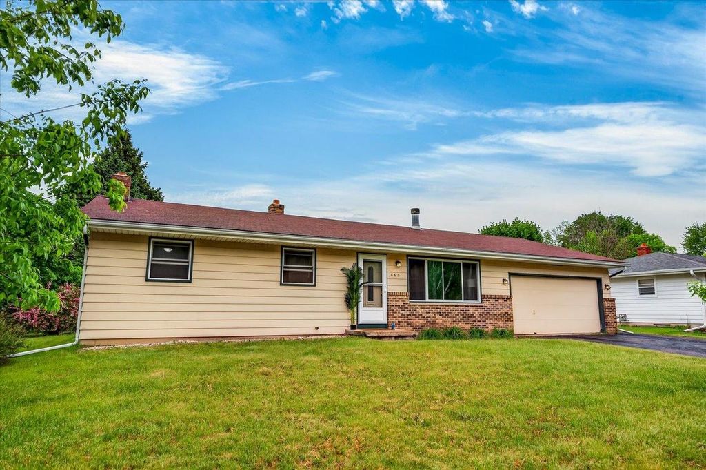 Photo of 865 Miller DRIVE, Oregon, WI 53575 (MLS # 2023628)