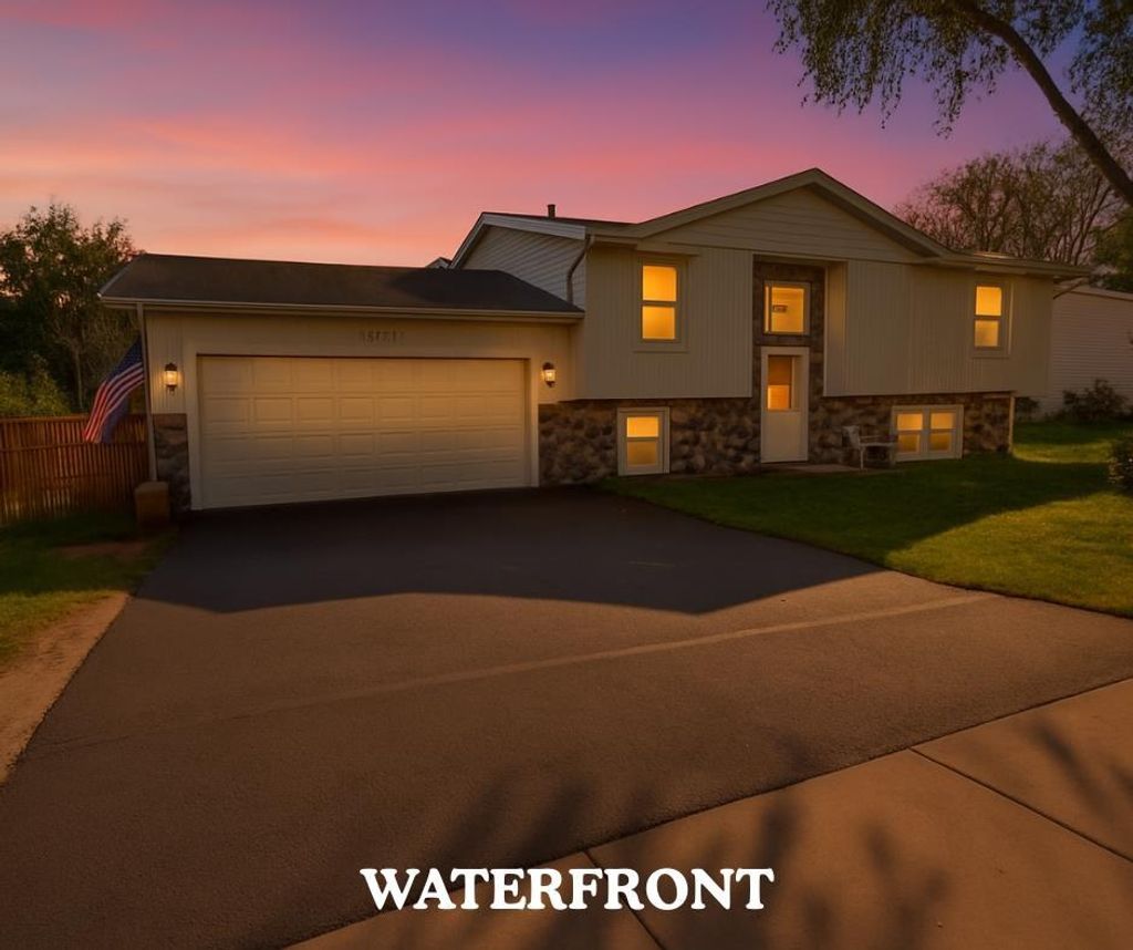 Photo of 637 E Clay STREET, Whitewater, WI 53190 (MLS # 22504708)