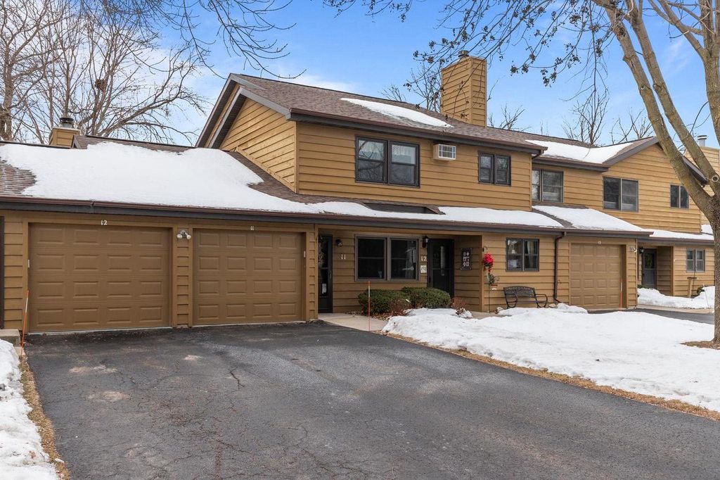 Photo of 921 Babcock STREET #11, Neenah, WI 54956 (MLS # 50319441)