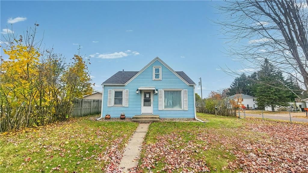 Photo of 2805 7th STREET, Eau Claire, WI 54703 (MLS # 1596560)