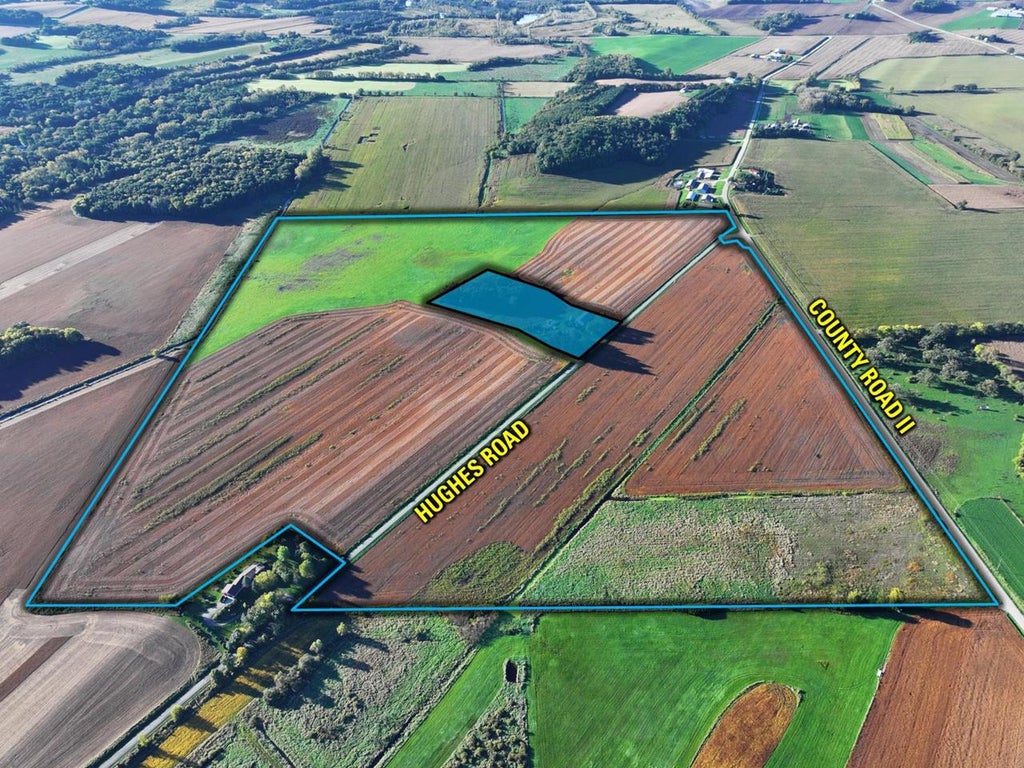 Photo of 148.21ï¿½ Acres Hughes ROAD, Waterloo, WI 53594 (MLS # 2033946)