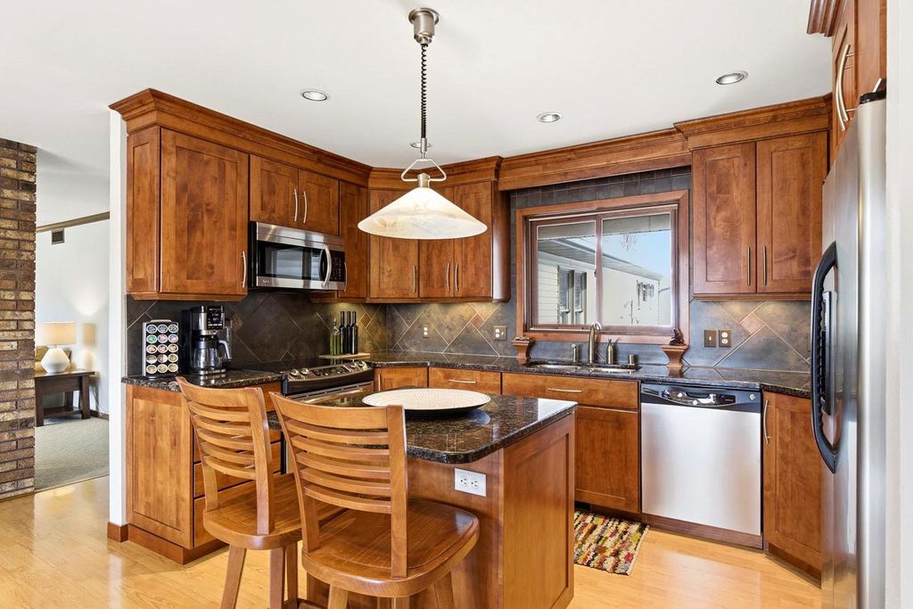 Photo of 2460 Spring Rose CIRCLE, Verona, WI 53593 (MLS # 2017532)