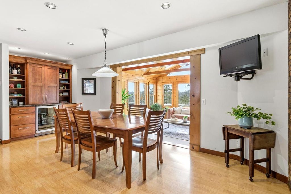 Photo of 2460 Spring Rose CIRCLE, Verona, WI 53593 (MLS # 2017532)