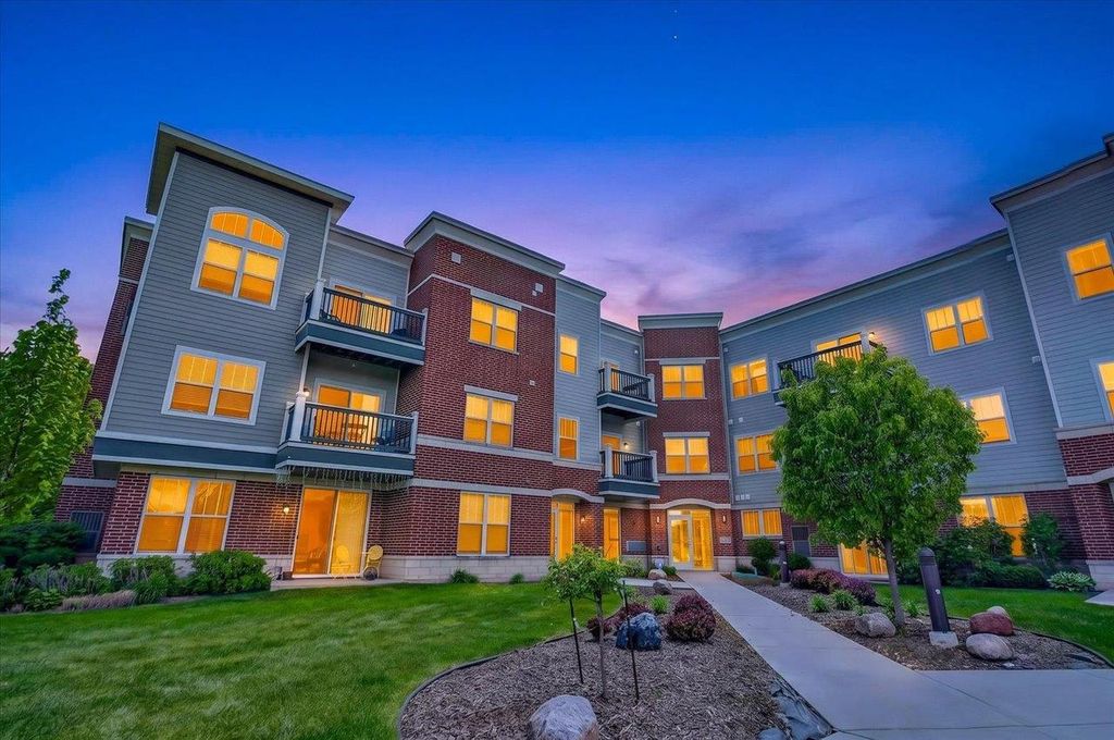 Photo of 5192 Sassafras DRIVE #205, Fitchburg, WI 53711 (MLS # 2023041)