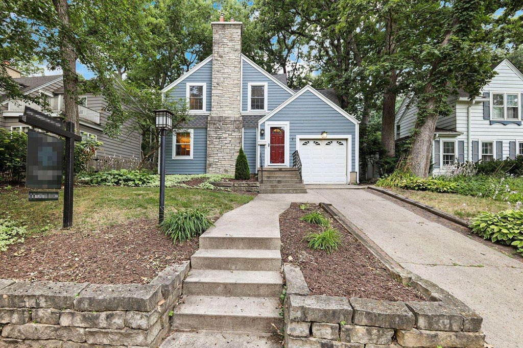 Photo of 4138 Hiawatha DRIVE, Madison, WI 53711 (MLS # 2025701)