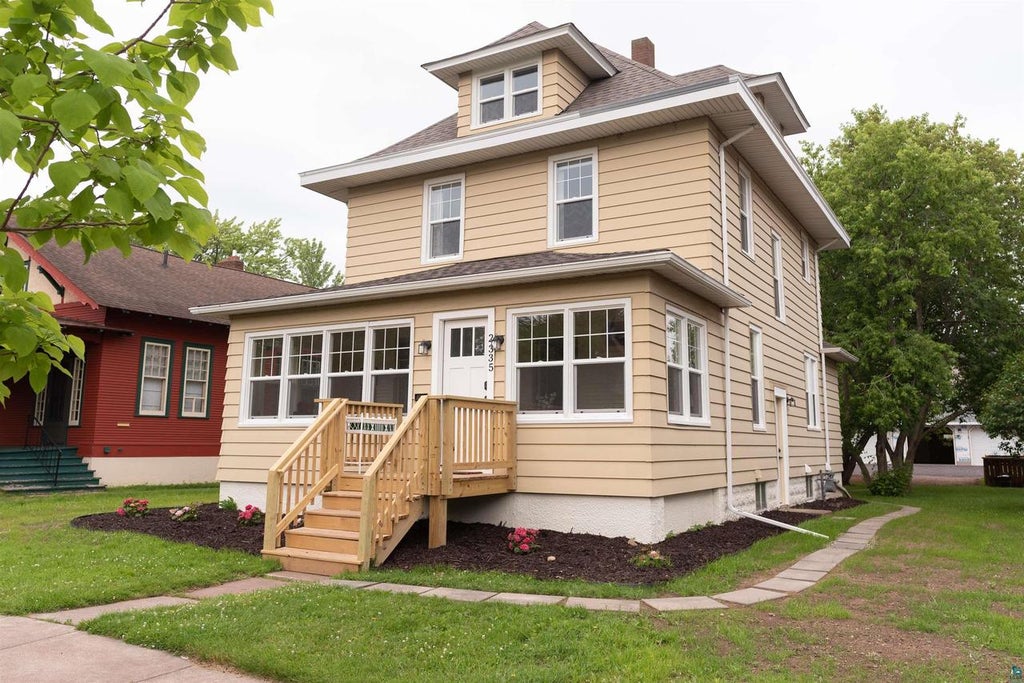 Photo of 2335 John AVENUE, Superior, WI 54880 (MLS # 6128444)