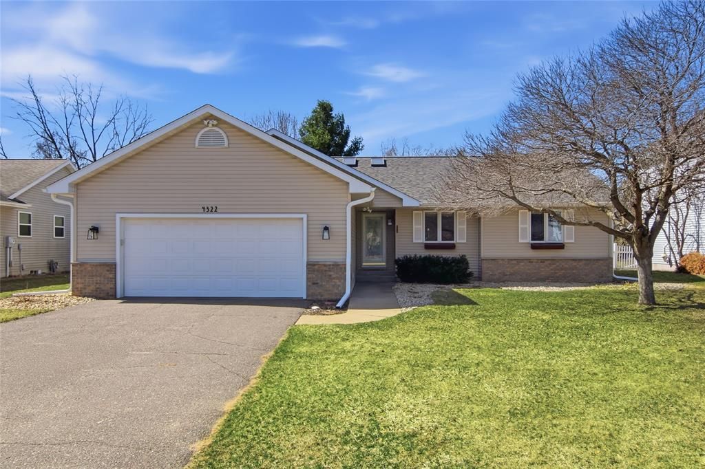 Photo of 4322 Heartland DRIVE, Eau Claire, WI 54701 (MLS # 1599613)