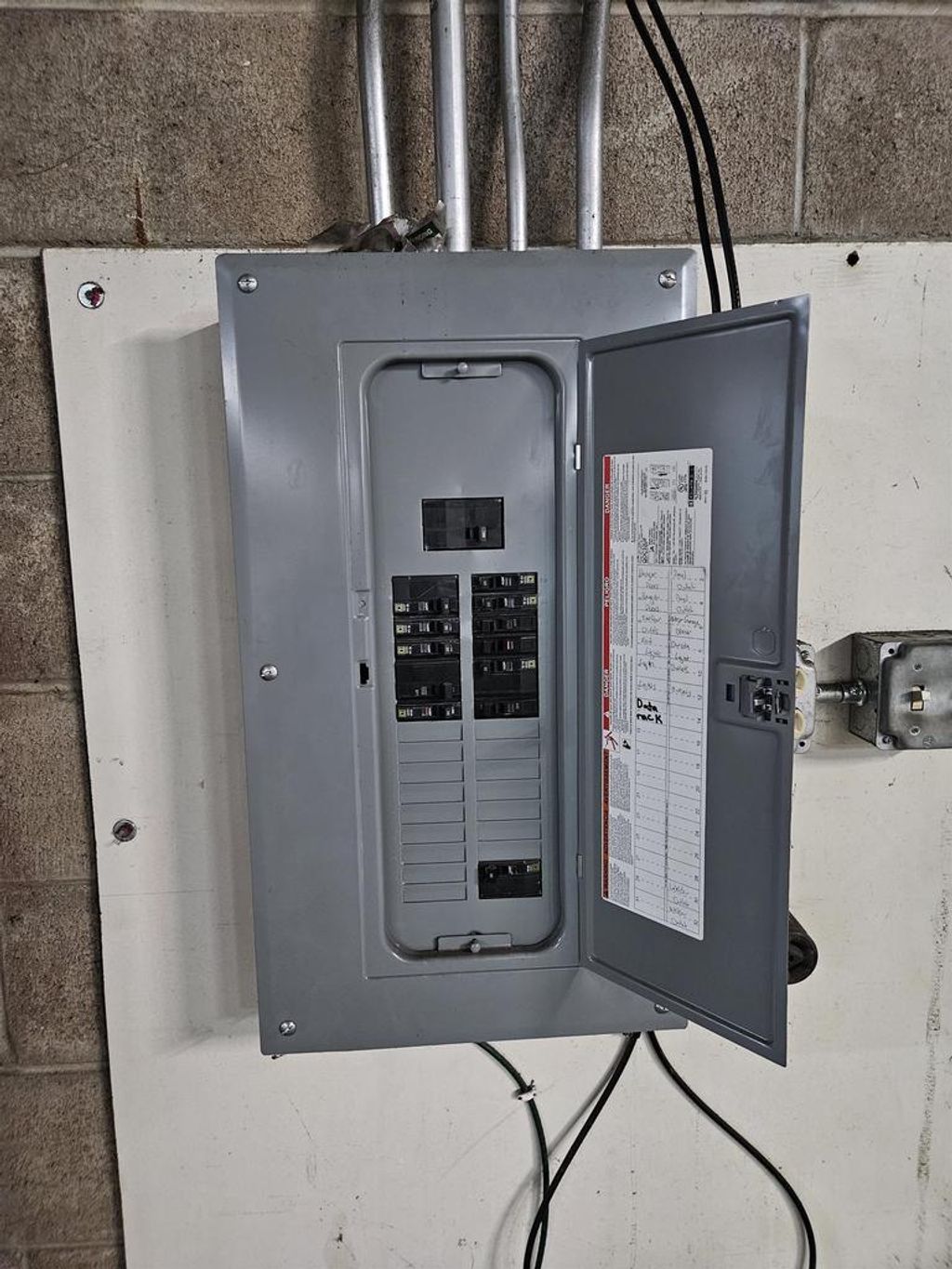 Photo of 1057 Silver Lake DRIVE, Portage, WI 53901 (MLS # 2020788)