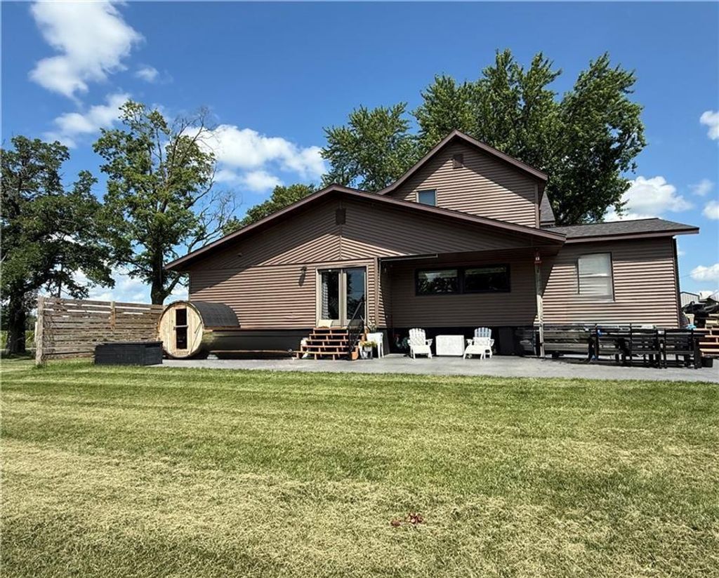 Photo of 16261 105th AVENUE, Chippewa Falls, WI 54729 (MLS # 1599186)