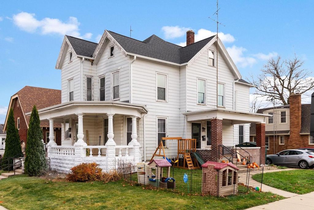 Photo of 1420 9th STREET, Monroe, WI 53566 (MLS # 2019242)