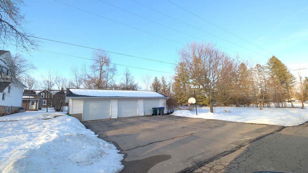 Photo of N816 Depot ROAD, Dale, WI 54931 (MLS # 50322808)