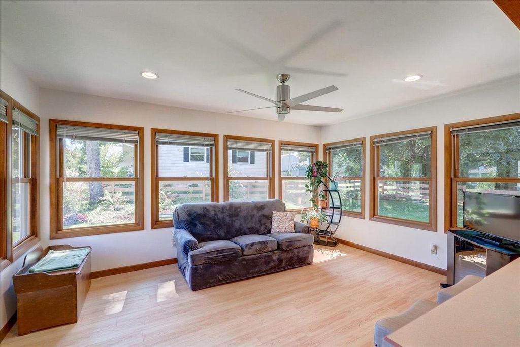 Photo of 4801 Hillview TERRACE, Madison, WI 53711 (MLS # 2009406)