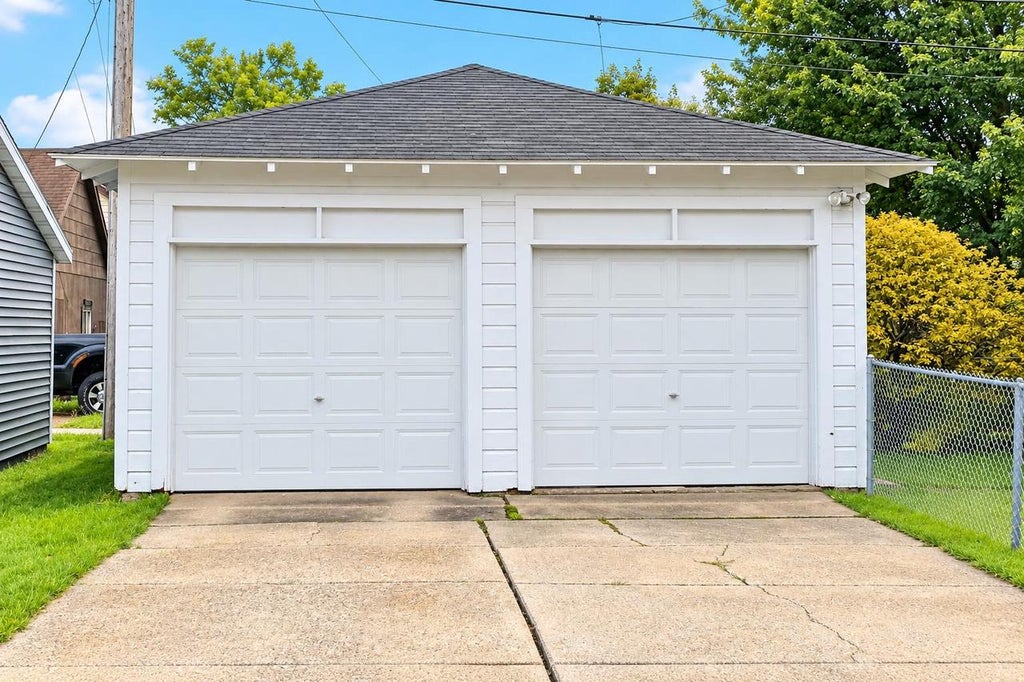 Photo of 717 Humbolt AVENUE, Wausau, WI 54403 (MLS # 22604477)