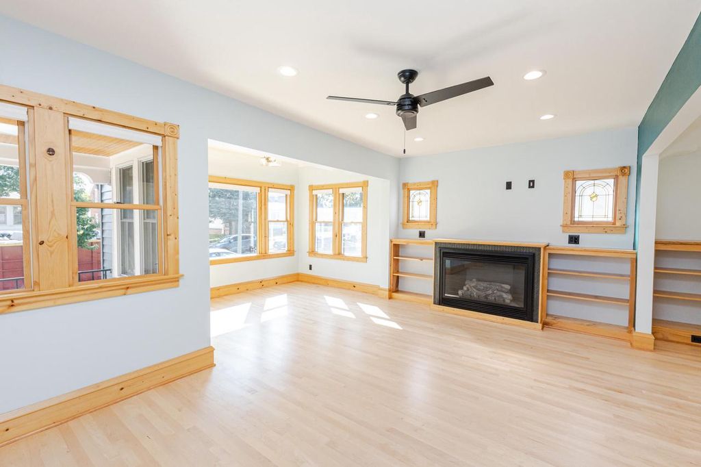 Photo of 3457 S 10th STREET, Milwaukee, WI 53215 (MLS # 1936128)