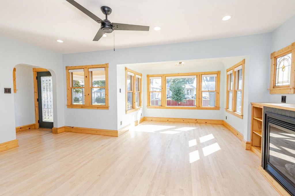 Photo of 3457 S 10th STREET, Milwaukee, WI 53215 (MLS # 1936128)