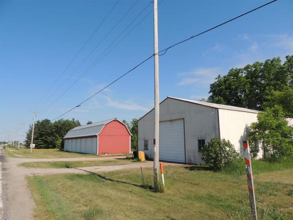 Photo of 5599 County Road Aa, Weyauwega, WI 54983 (MLS # 50318812)