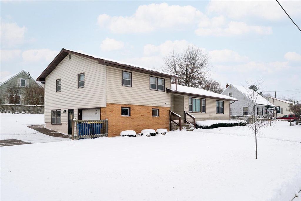 Photo of 427 E Oak STREET, Viroqua, WI 54665 (MLS # 1944429)