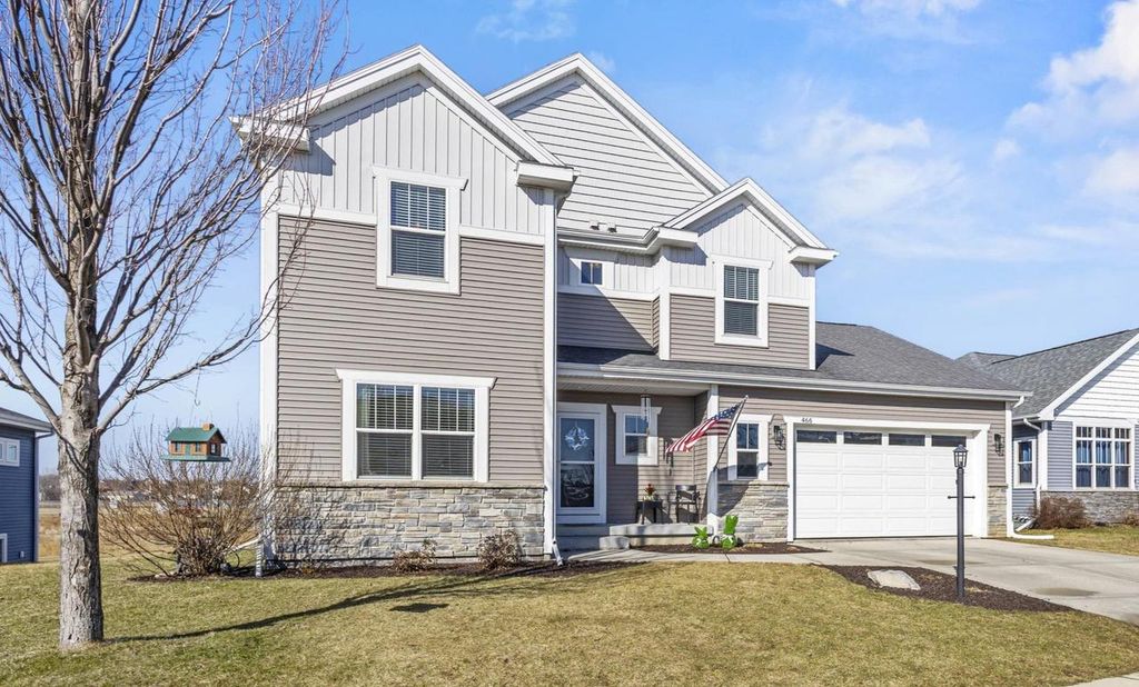 Photo of 466 CRESCENDO DRIVE, Sun Prairie, WI 53590 (MLS # 2018534)
