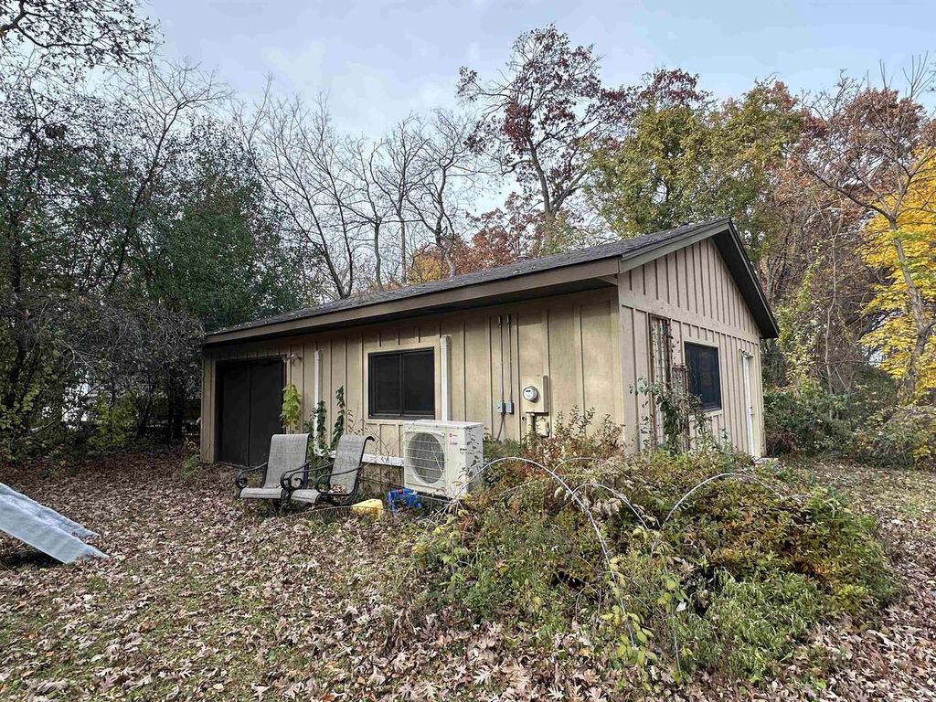 Photo of 3919 E Mustang COURT, Milton, WI 53563 (MLS # 2012166)